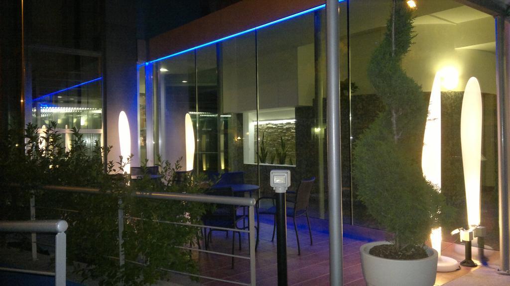 Hotel Leuco' مارتينسيكورو المظهر الخارجي الصورة