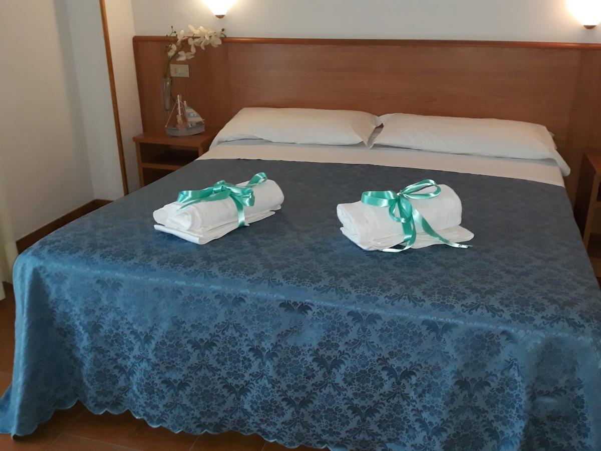 Hotel Leuco' مارتينسيكورو المظهر الخارجي الصورة