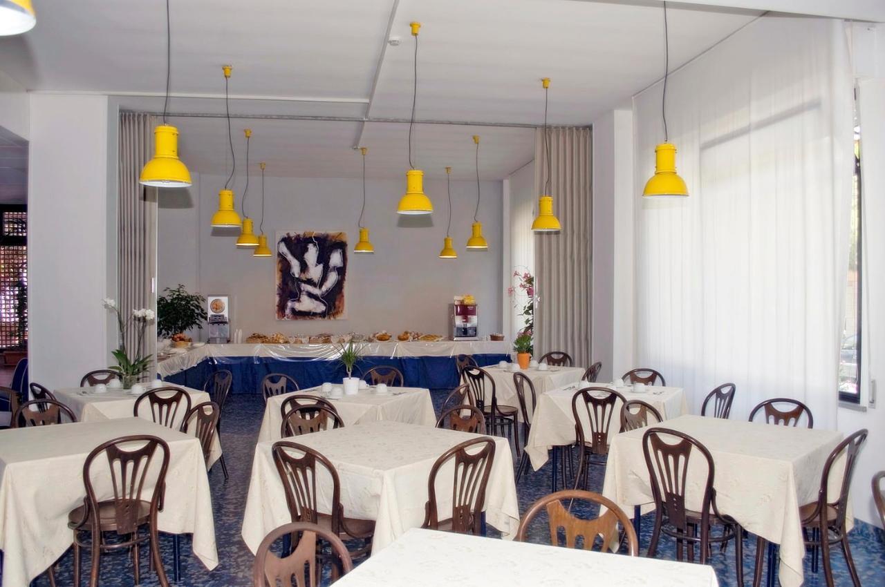 Hotel Leuco' مارتينسيكورو المظهر الخارجي الصورة